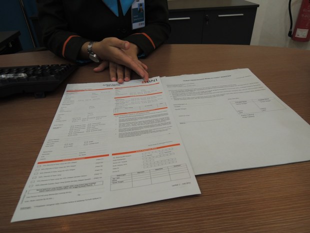 Pulang dari KCP BNI bawa formulir ini :D hehe