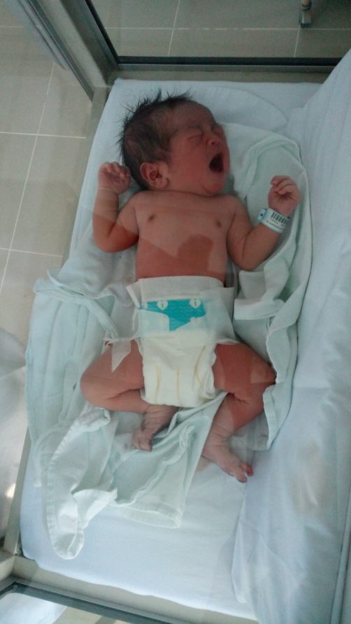 My boy. Menangislah yang kuat anakku. Taklukan dunia!